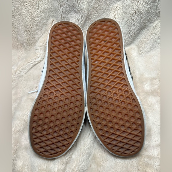 Vans womens Size 7 leopard - Picture 5 of 8